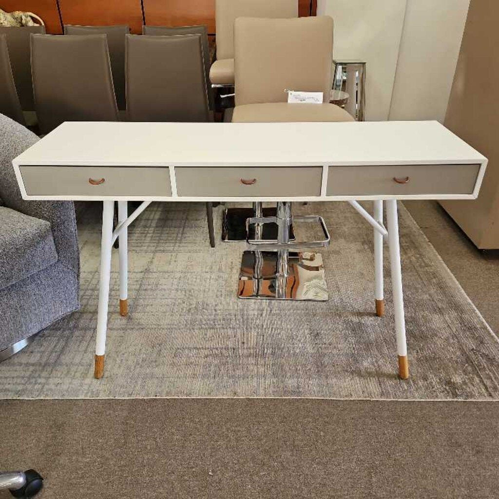 BoConcept Cupertino Console Table 45.25W 13.75D 29.75H