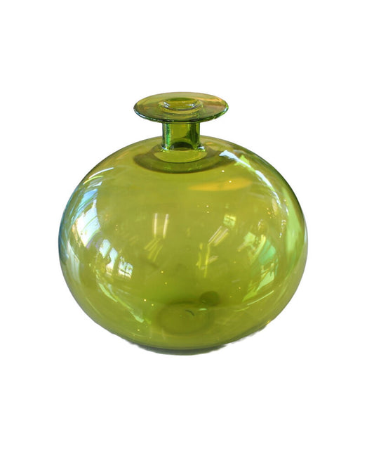 JOE CARIATI HAND BLOWN ROUND GREEN GLASS VASE 8H 8DIA.