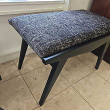 Load image into Gallery viewer, Currey &amp; Co. Modern Onyx Selig Ottoman
