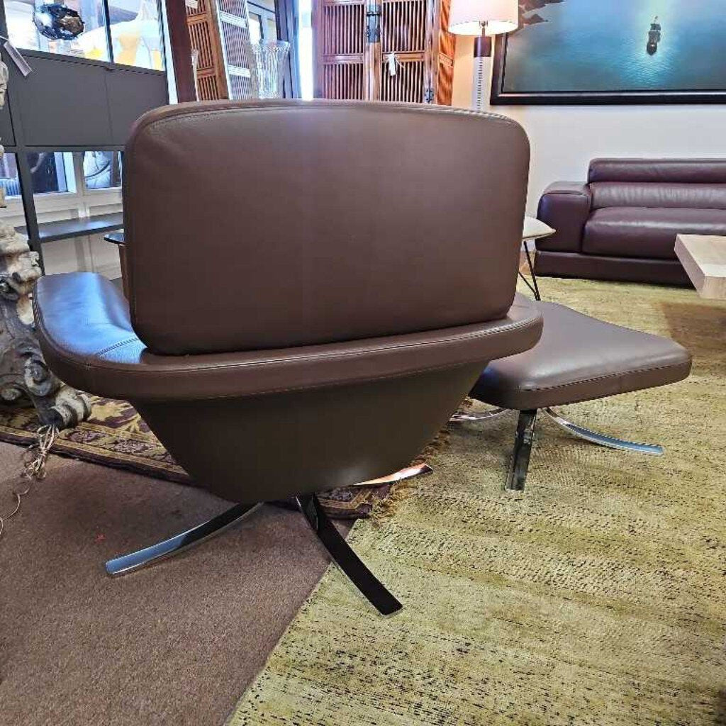 Minotti Blake-Soft Armchair w/Ottoman