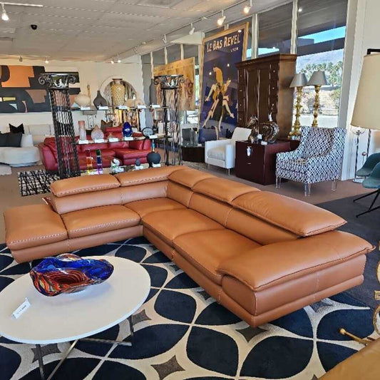 "Scandinavian Designs Mauro Leather Left Sectional" 9"7 X 7"7 X 26H