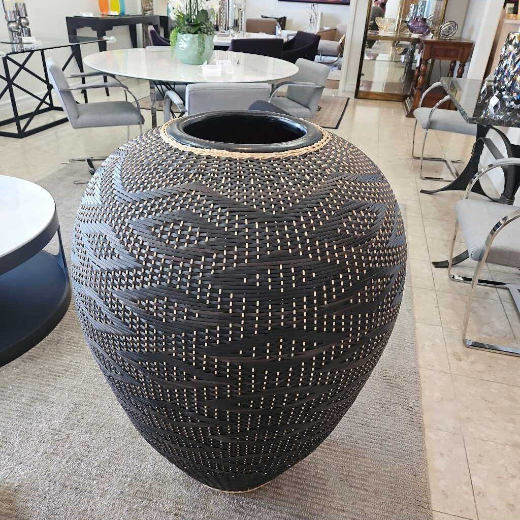 Athos Handmade Clay Vase Black Natural Rattan 31Dia 40H