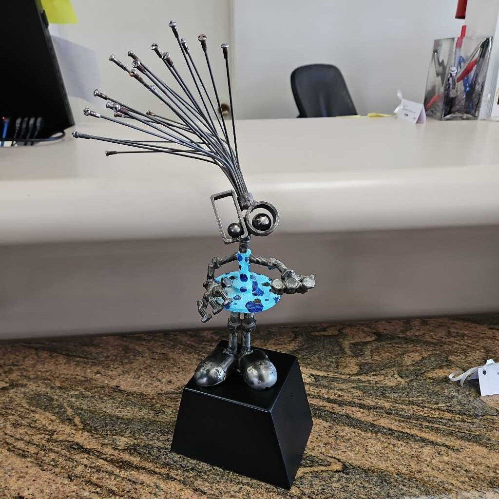 Rusty Noodles Studio Welded Scrap Metal, Nuts, Bolts & Wire