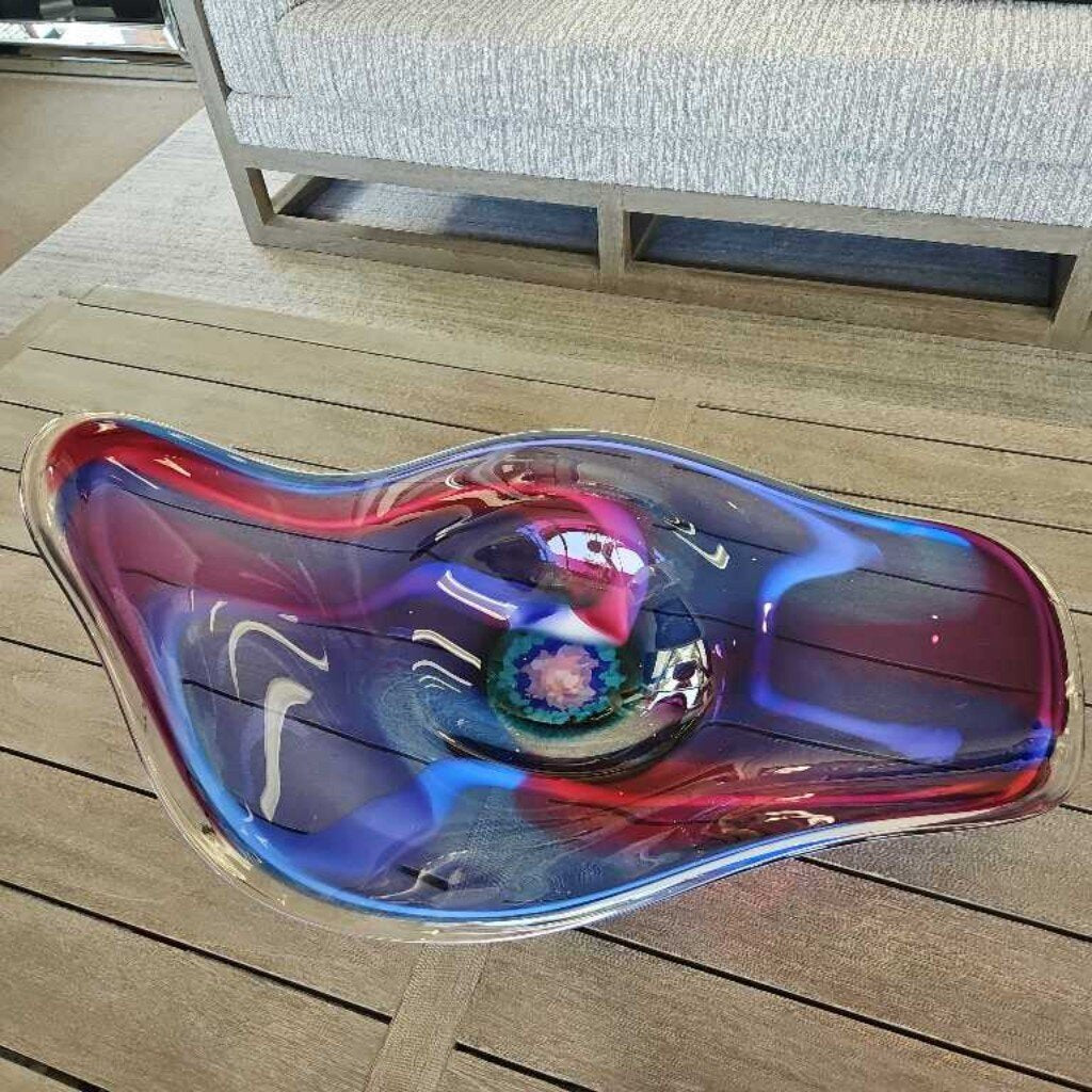 Freeform Art Glass Centerpiece Bowl, Murano Italy 34 x 21.5