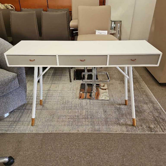BoConcept Cupertino Console Table 45.25W 13.75D 29.75H
