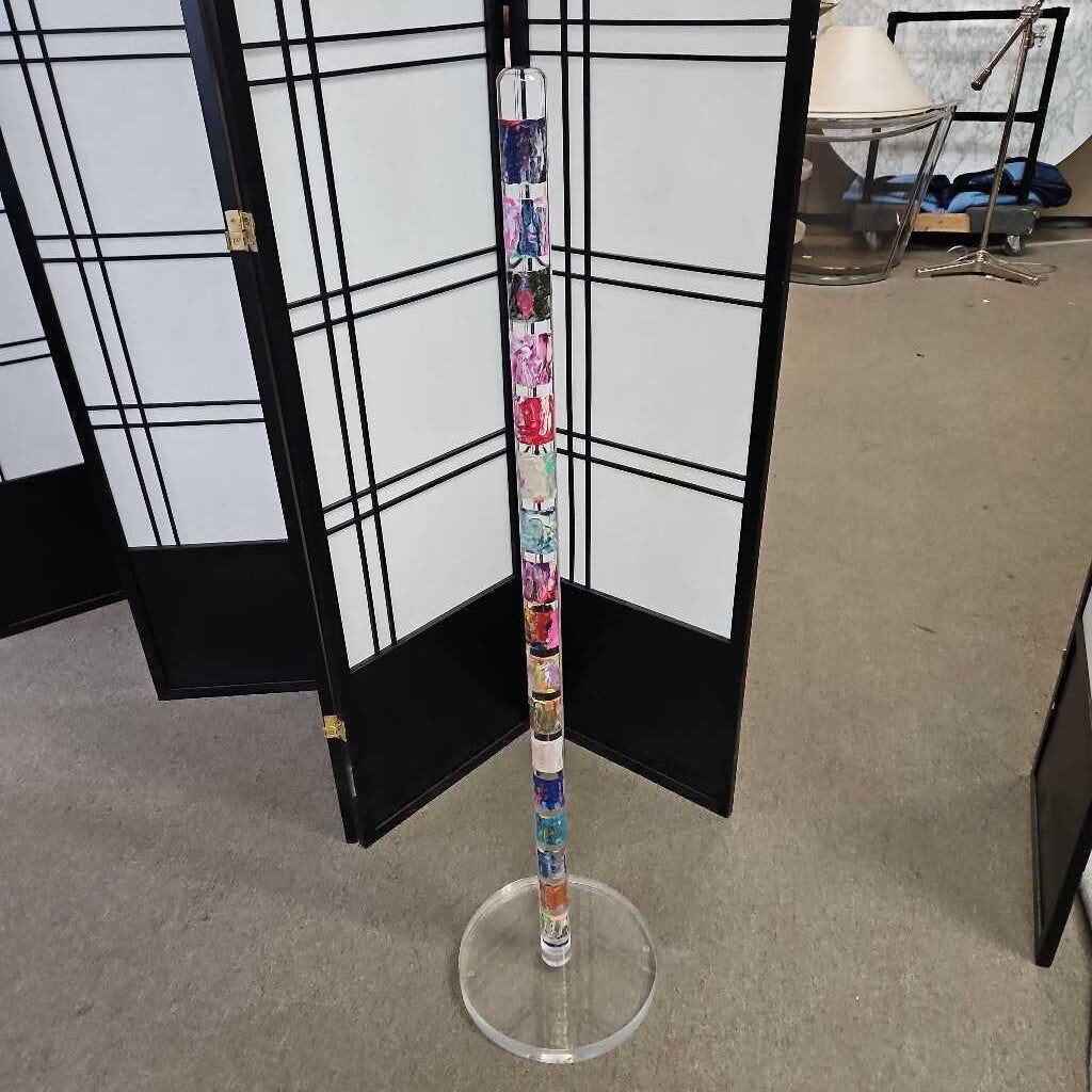 "Rainbow Pole" Acrylic Plastic & Paint Kinetic Abstract Sculpture 50 x 12 x 12J